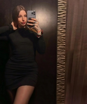 Я считаю себя опытной в искусстве заботиться о мужчинах. Я готова предложить тебе широкий спектр услуг, нацеленных на удовлетворение твоих сокровенных желаний. Мои фото настоящие, а отзывы подтверждают мою непревзойденную квалификацию. Открой для себя новые грани наслаждения в Москве, а я сделаю все возможное, чтобы твой опыт был незабываемым. Жду твоего звонка! 😘🔥🌟 Верочка